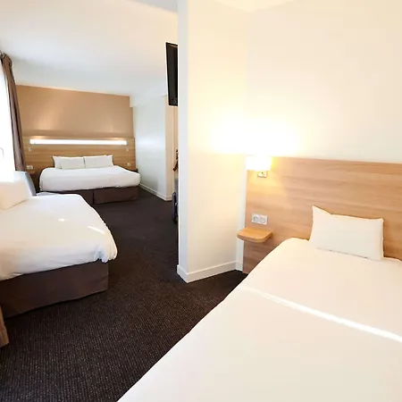 Kyriad 3* Laval (Mayenne)