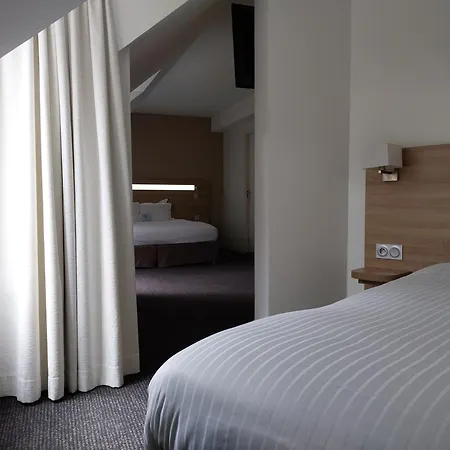 Kyriad Hotel 3*