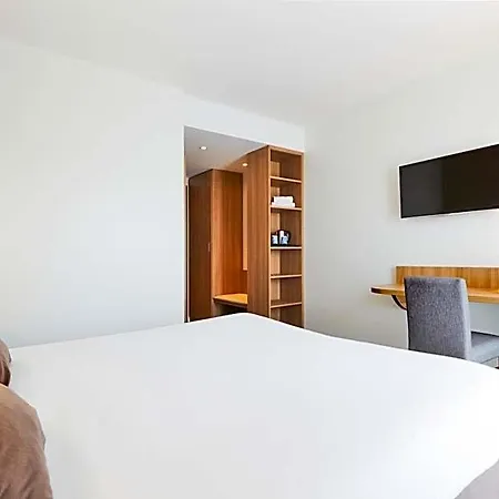 Hotel Kyriad 3*
