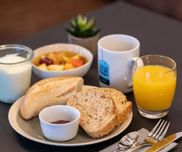 Kyriad Laval (Mayenne)