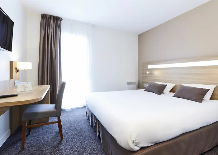 Kyriad 3* לאבאל