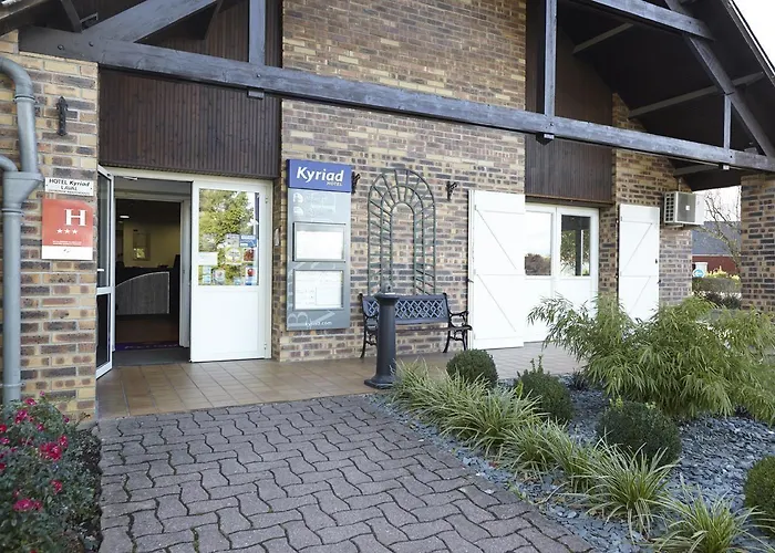 Kyriad Hotel Laval (Mayenne)
