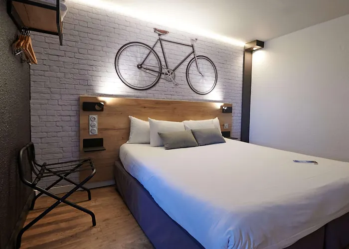 Kyriad 3* Laval (Mayenne)