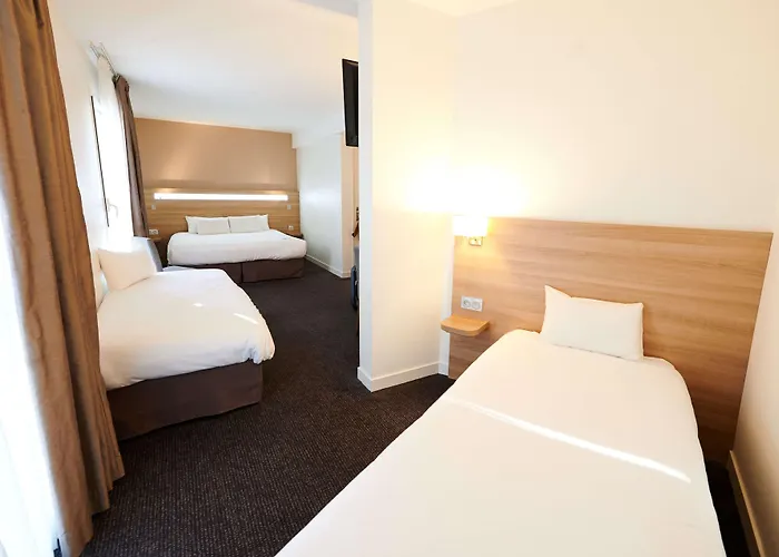 Kyriad 3* Laval (Mayenne)